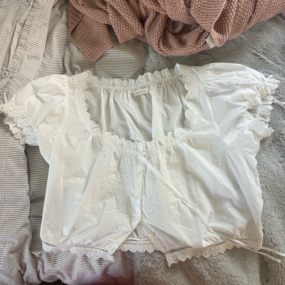 DÔEN White Lace Blouse